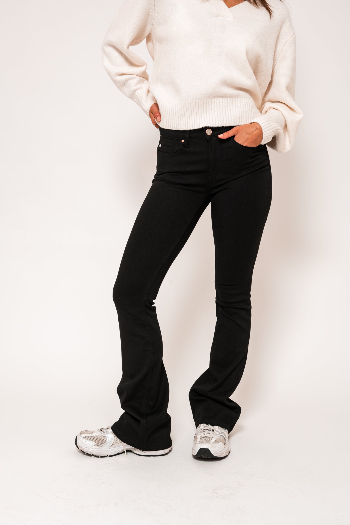 VMFLASH Flared Jeans - Black